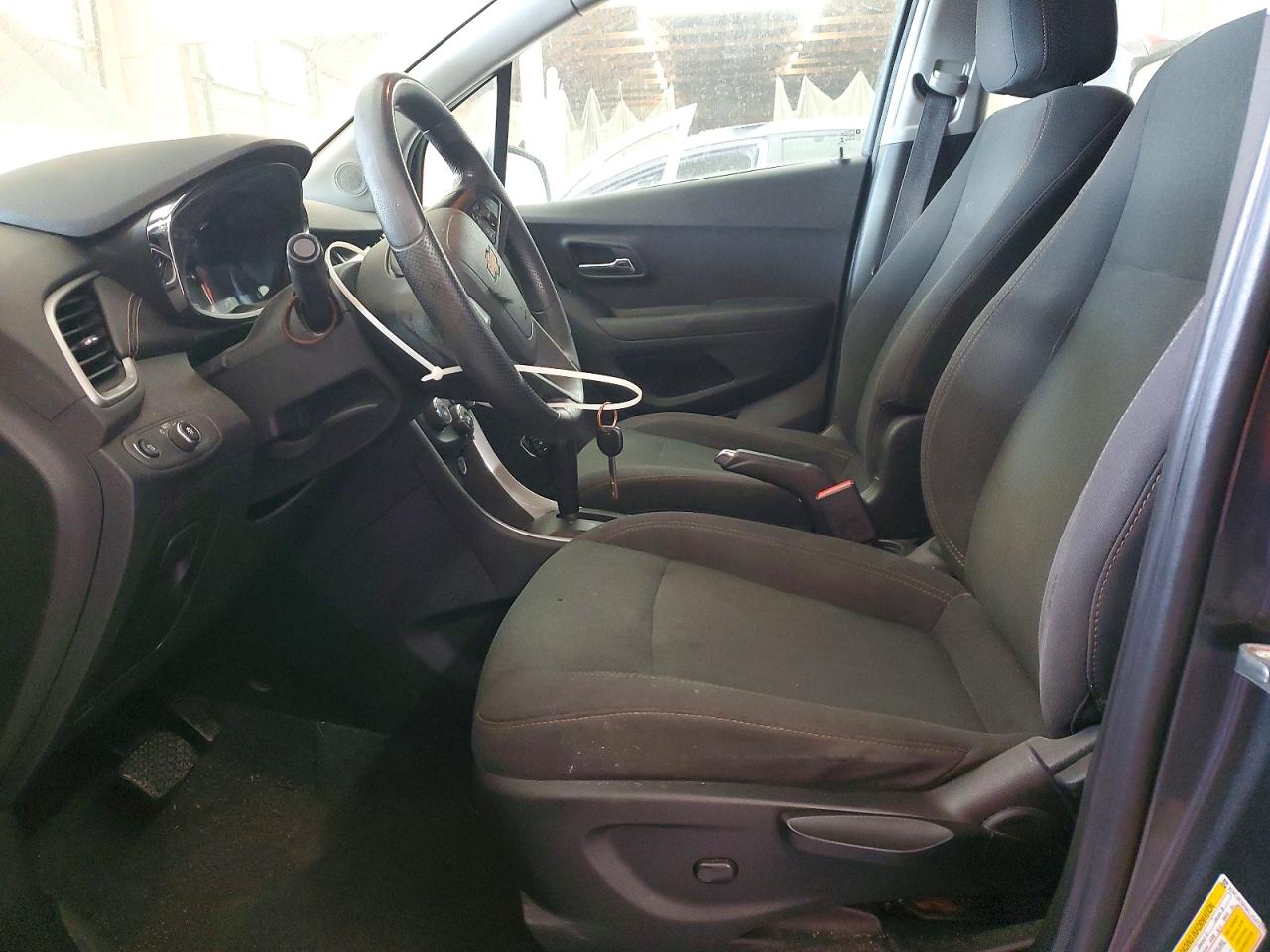 2019 CHEVROLET TRAX LS photo 19