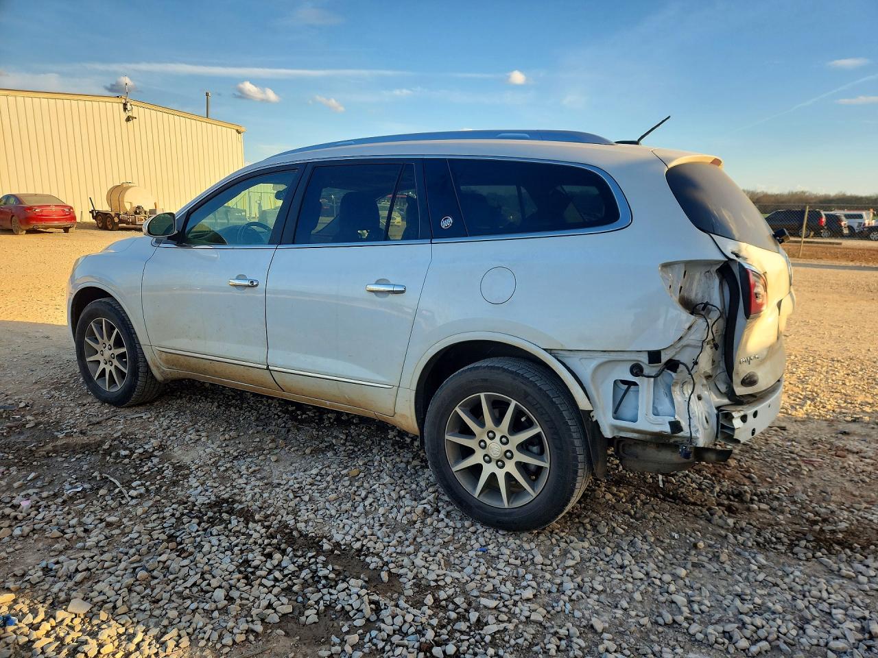 2016 BUICK ENCLAVE photo 2