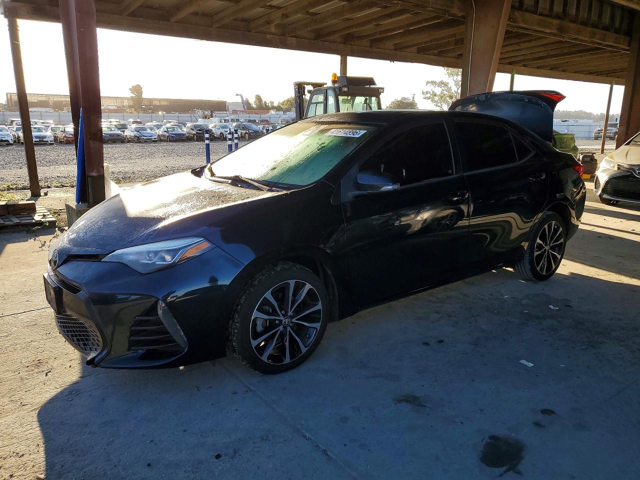 2017 TOYOTA COROLLA