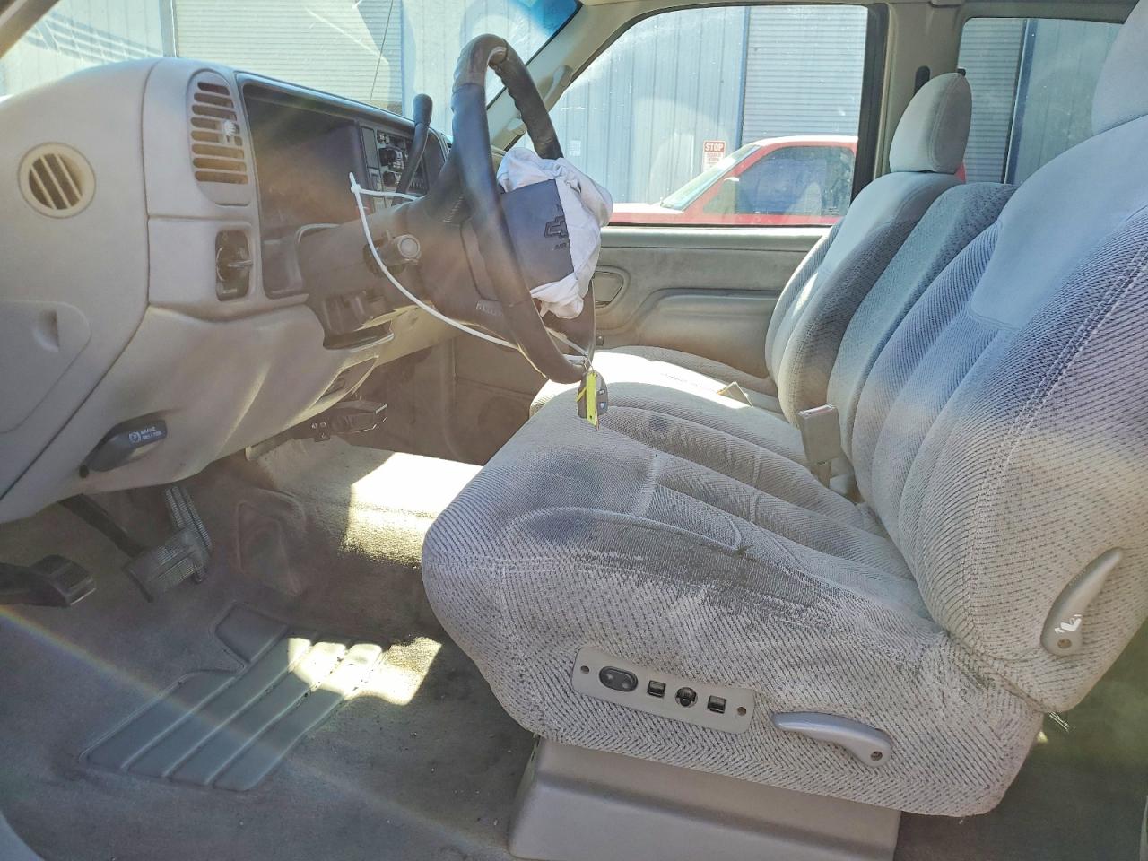 1998 CHEVROLET GMT-400 C1500 photo 7