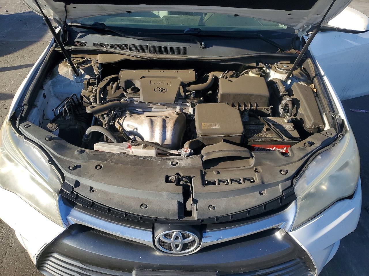 2017 TOYOTA CAMRY LE photo 11