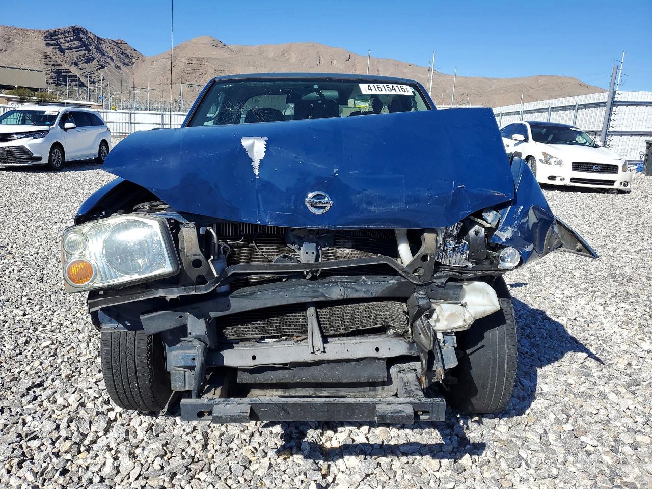 2002 NISSAN FRONTIER STANDARD photo 9
