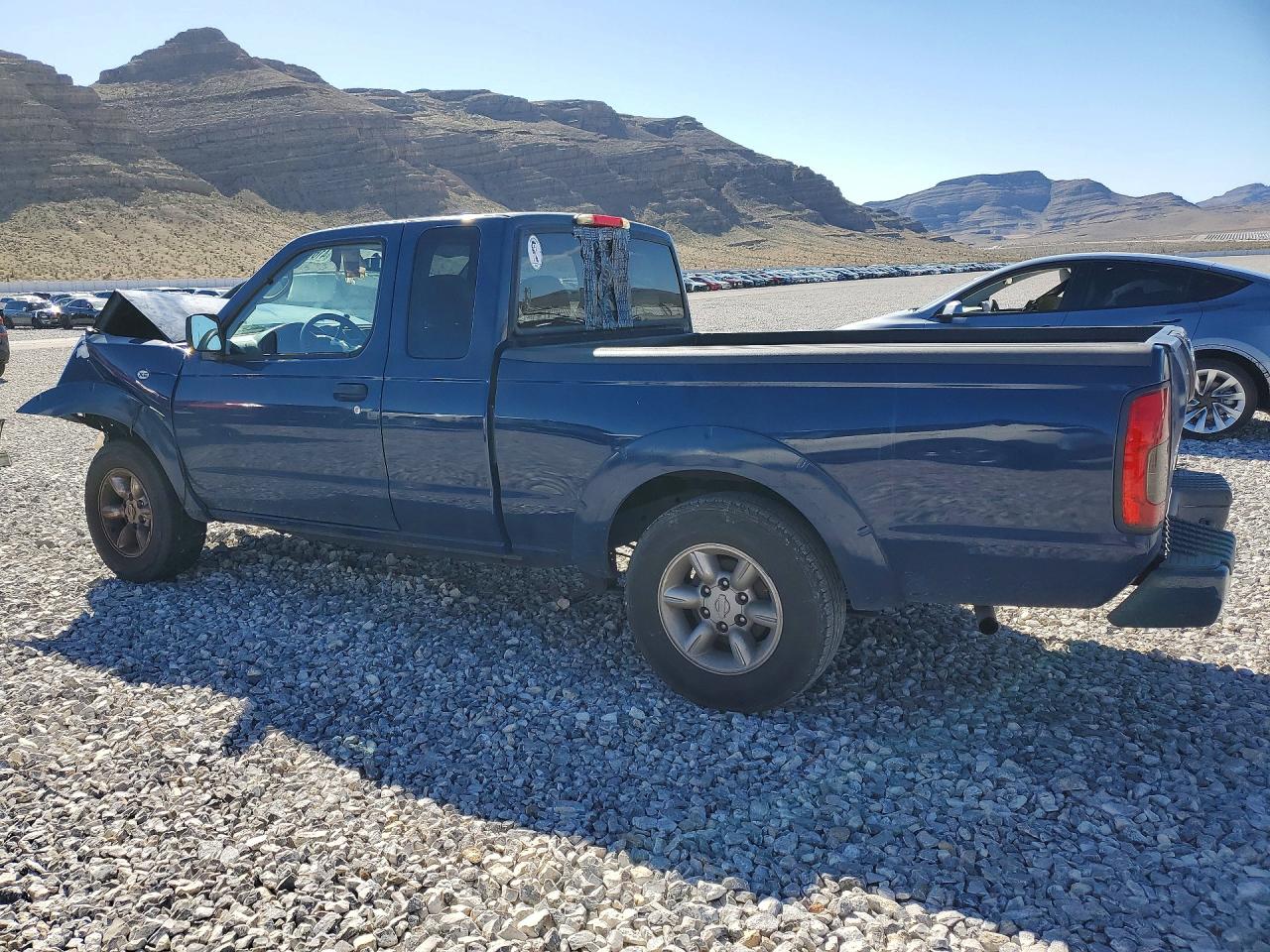 2002 NISSAN FRONTIER STANDARD photo 3