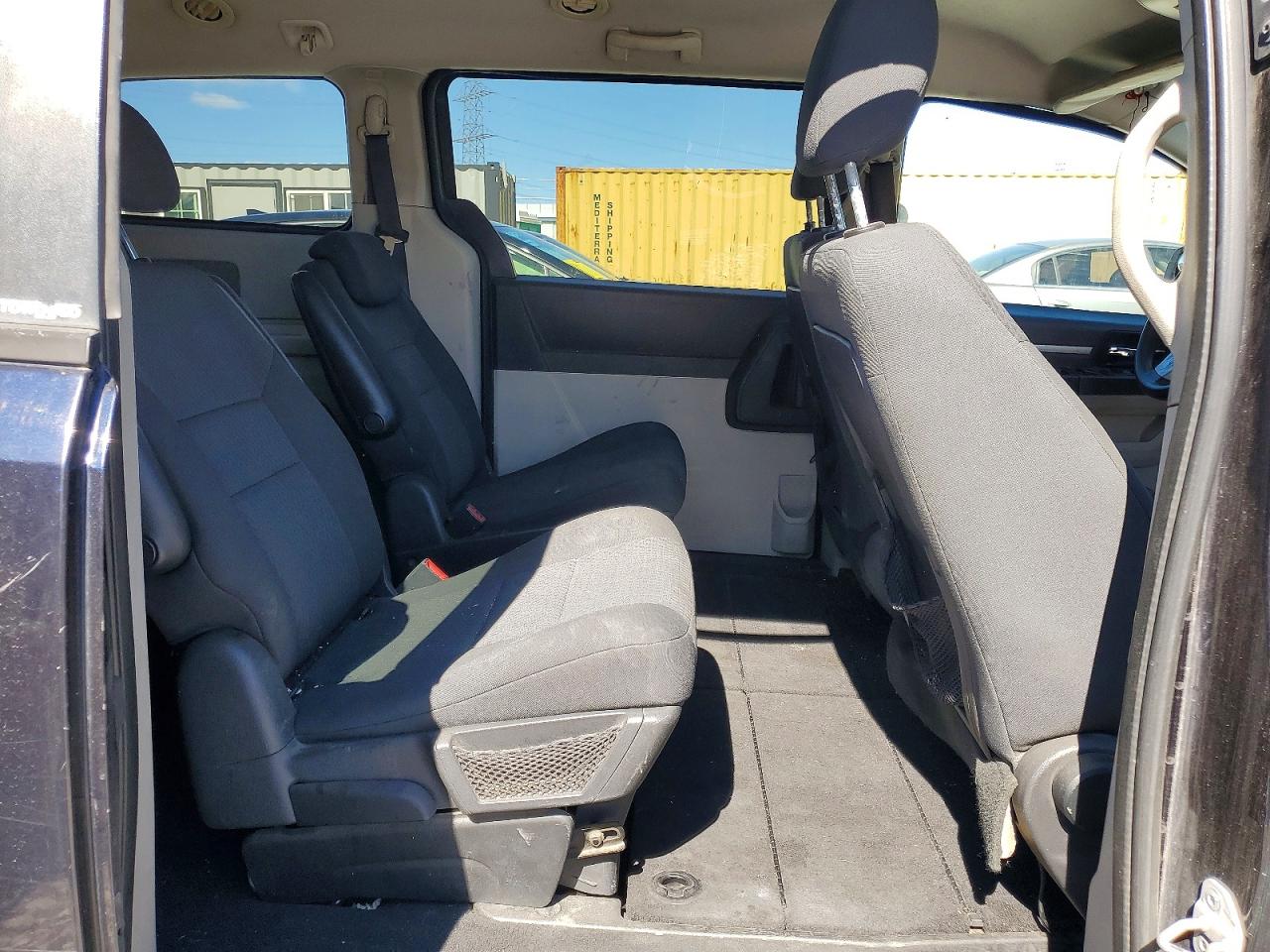 2010 DODGE GRAND CARAVAN SE photo 21
