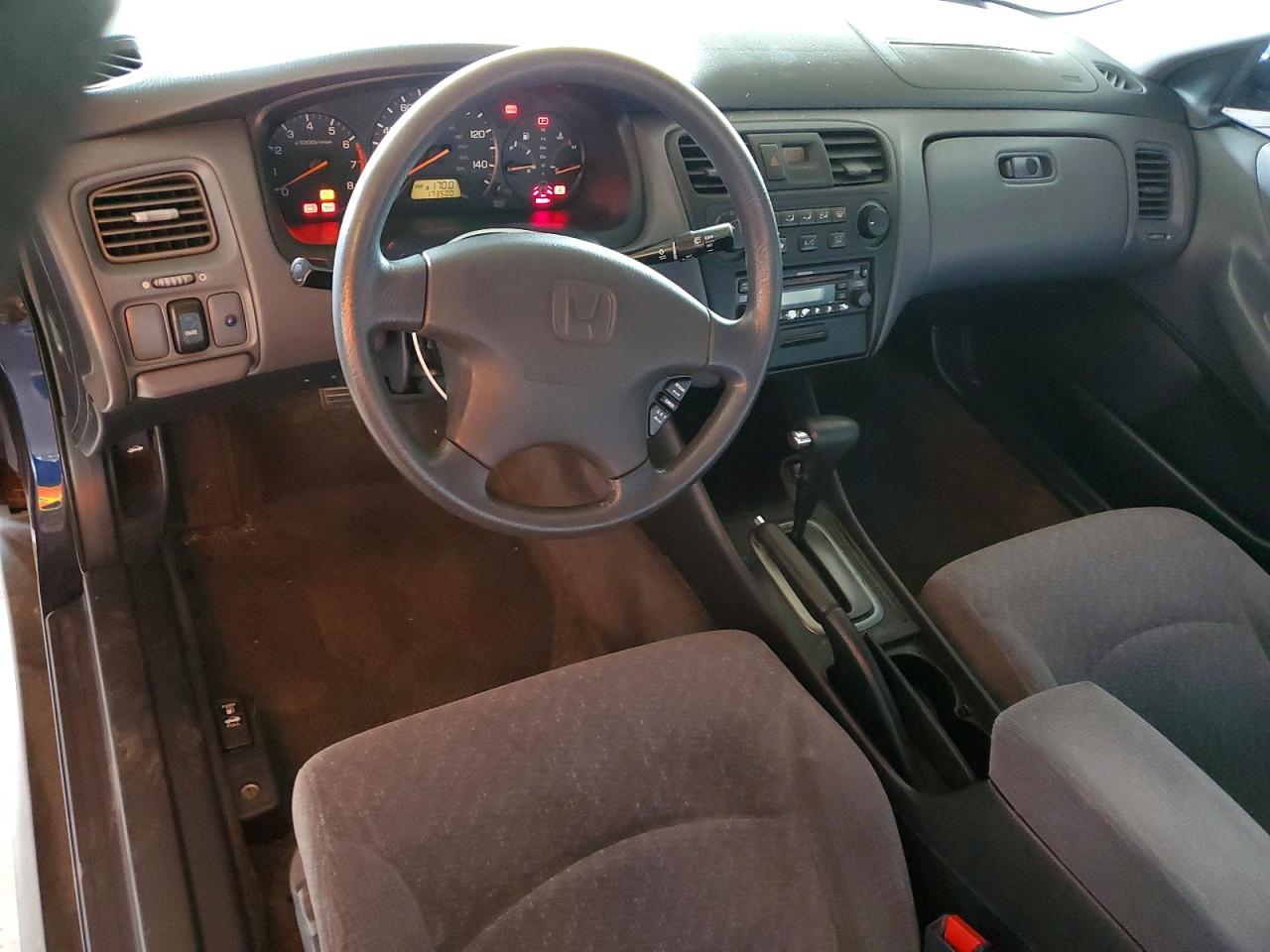 2002 HONDA ACCORD LX photo 22