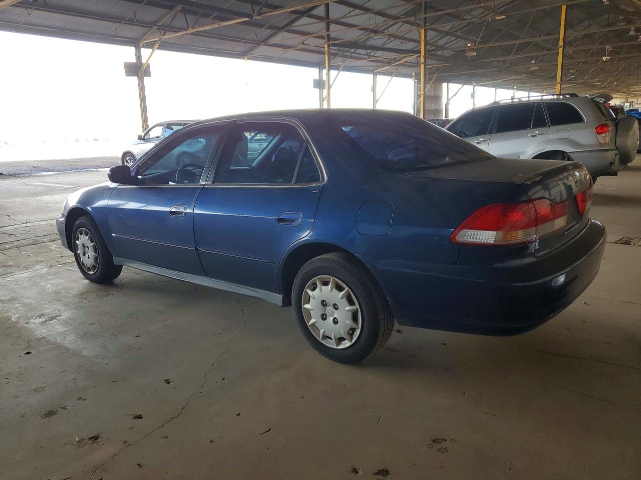 2002 HONDA ACCORD LX photo 4