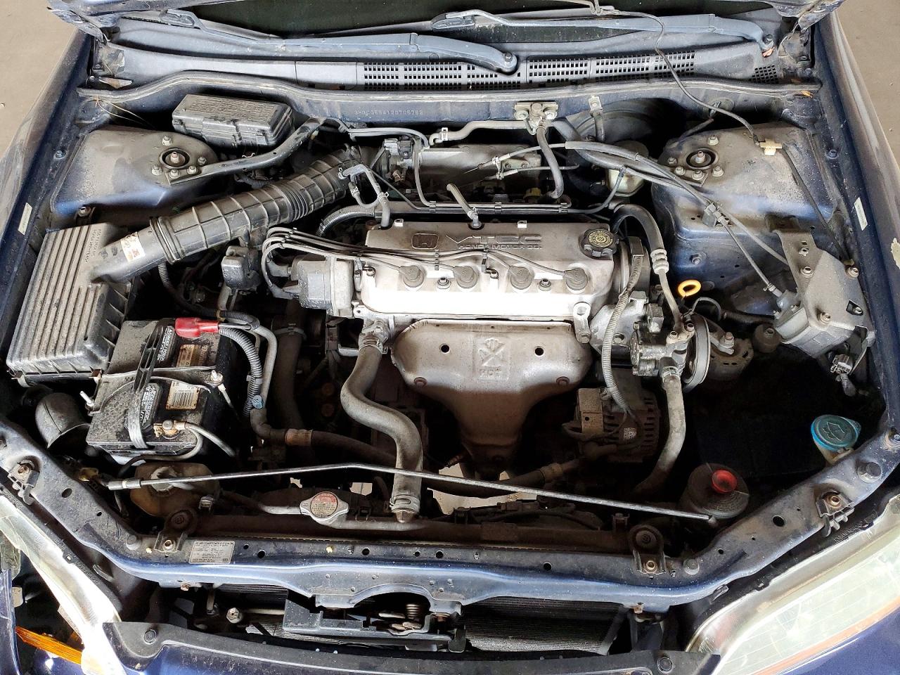2002 HONDA ACCORD LX photo 31