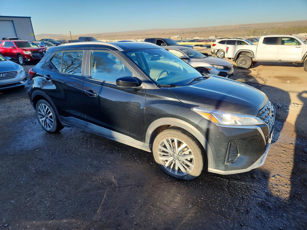 2022 NISSAN KICKS SV photo 7