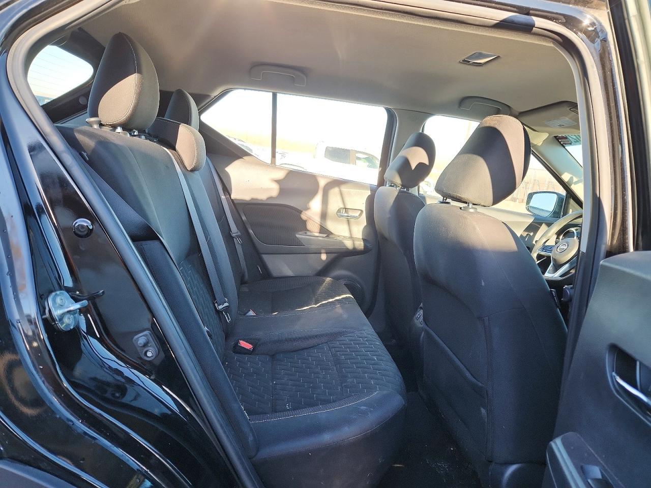 2022 NISSAN KICKS SV photo 21