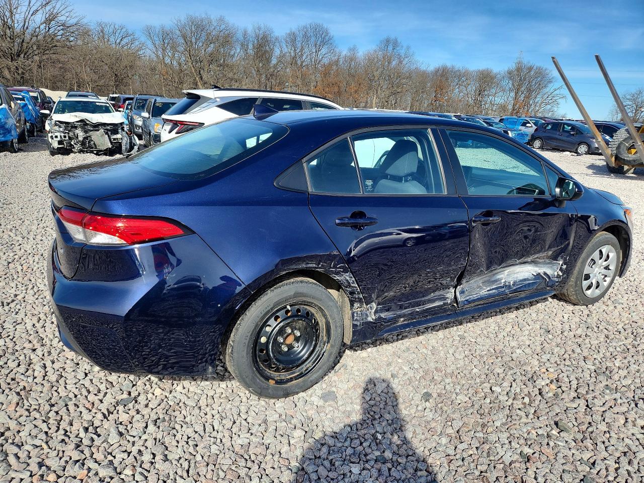2022 TOYOTA COROLLA LE photo 5