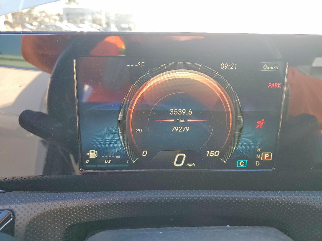 2020 MERCEDES-BENZ CLA 250 photo 9