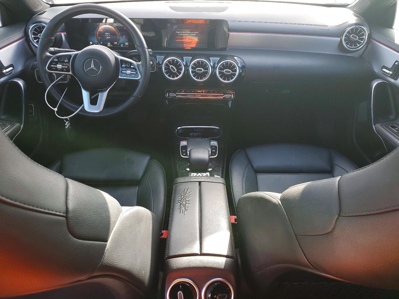 2020 MERCEDES-BENZ CLA 250 photo 8