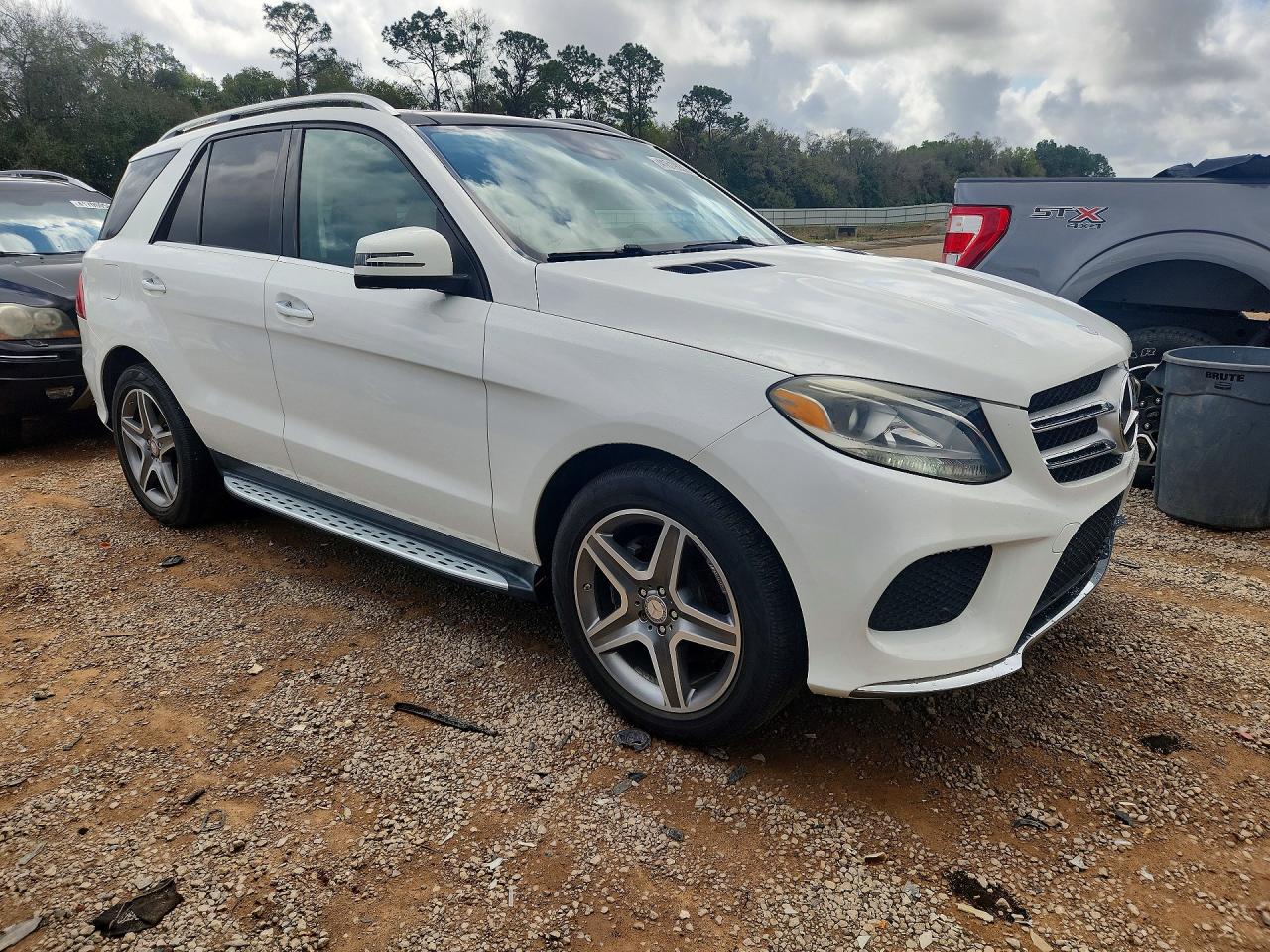 2016 MERCEDES-BENZ GLE 350 photo 4