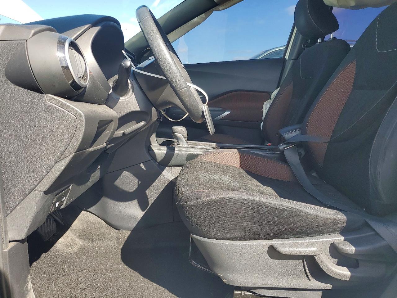 2023 NISSAN KICKS SR photo 7