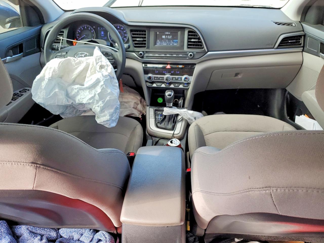 2020 HYUNDAI ELANTRA SE photo 15