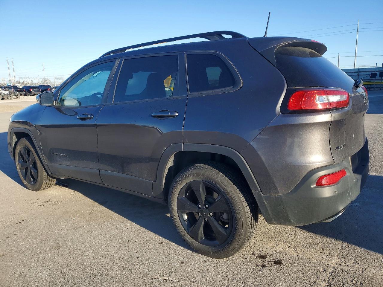 2017 JEEP CHEROKEE LIMITED photo 4