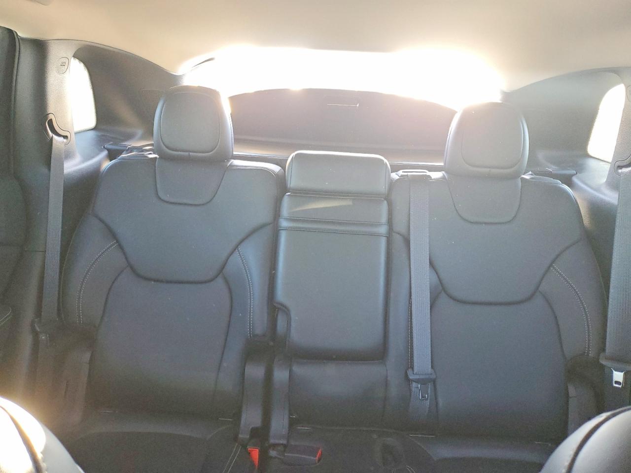 2017 JEEP CHEROKEE LIMITED photo 28