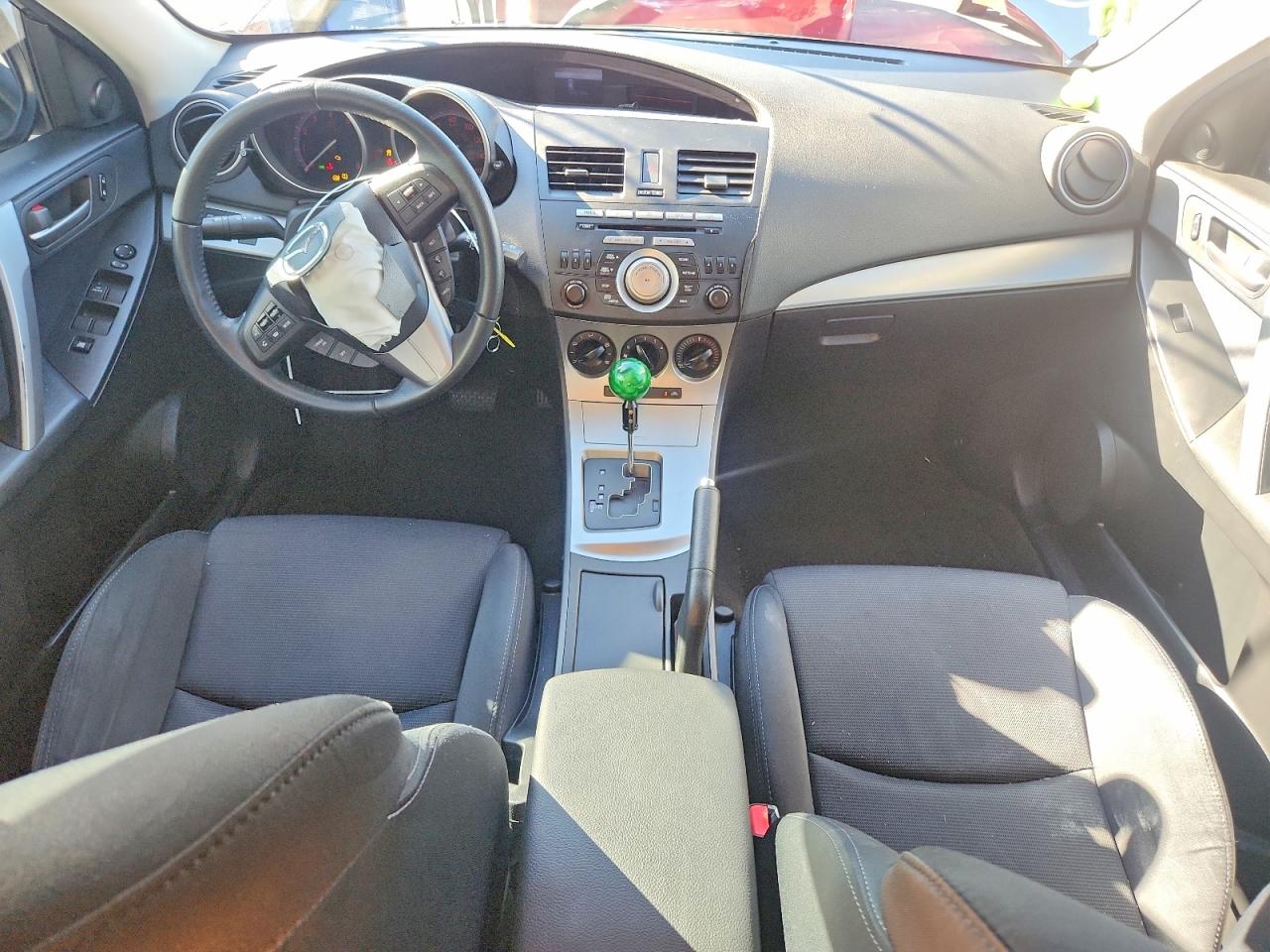 2010 MAZDA 3 S photo 15
