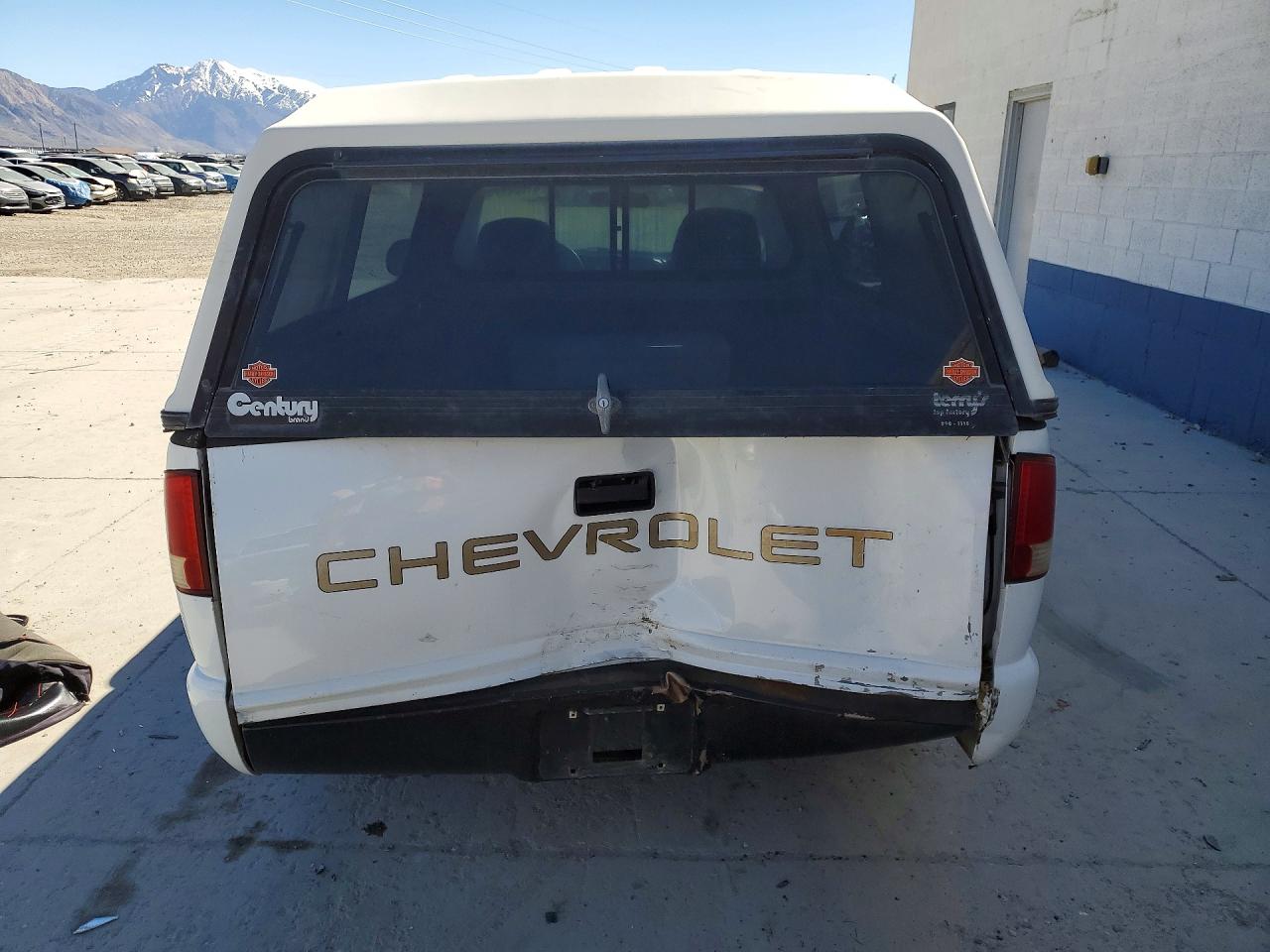 2002 CHEVROLET S TRUCK S10 photo 6