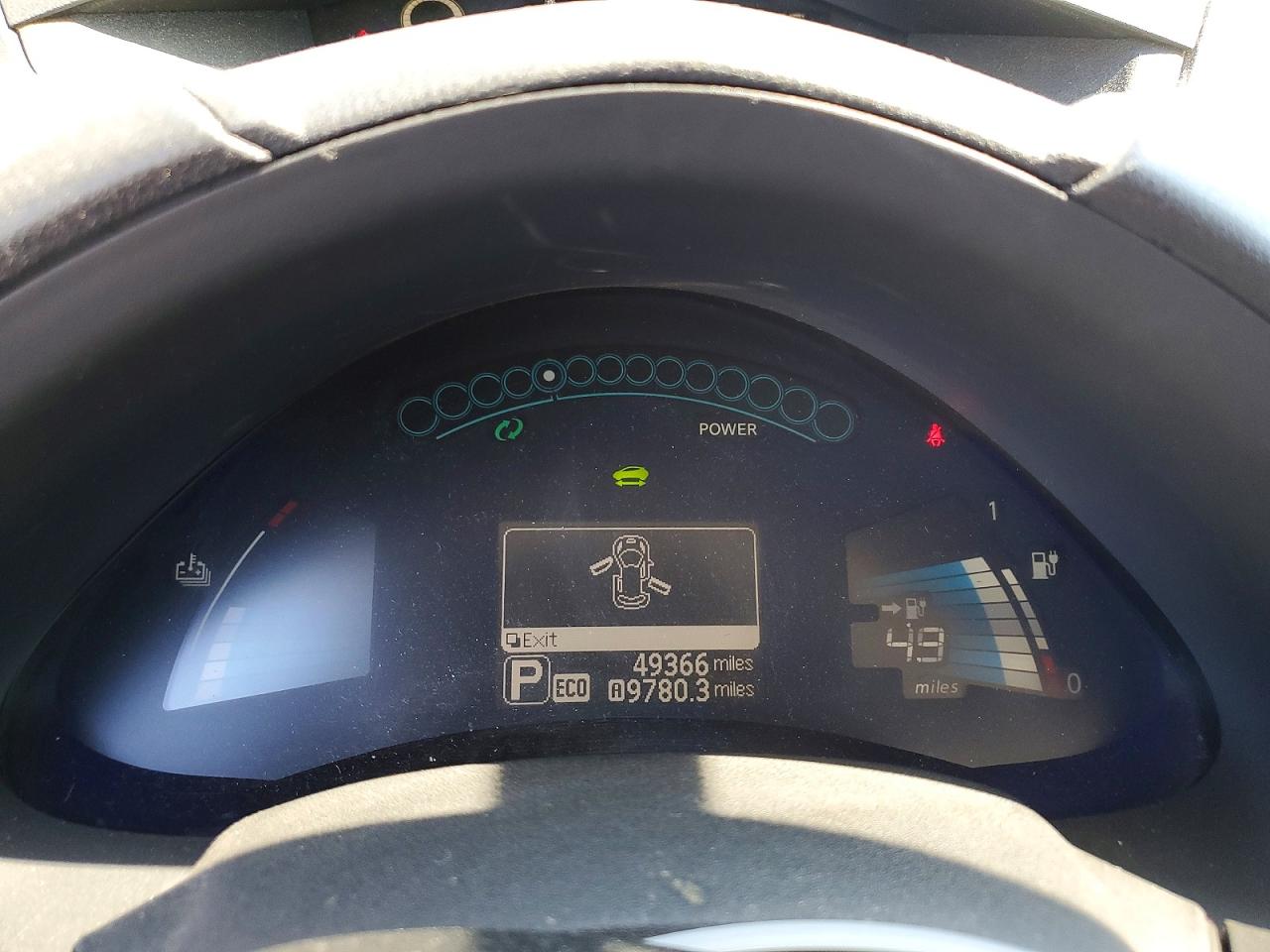 2017 NISSAN LEAF SV photo 9