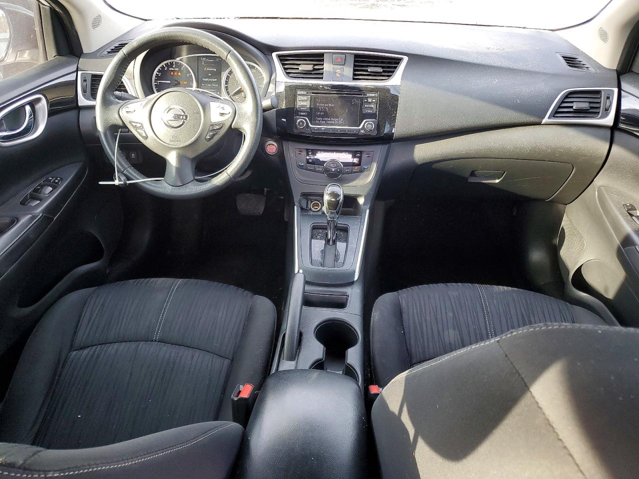 2018 NISSAN SENTRA SV photo 8