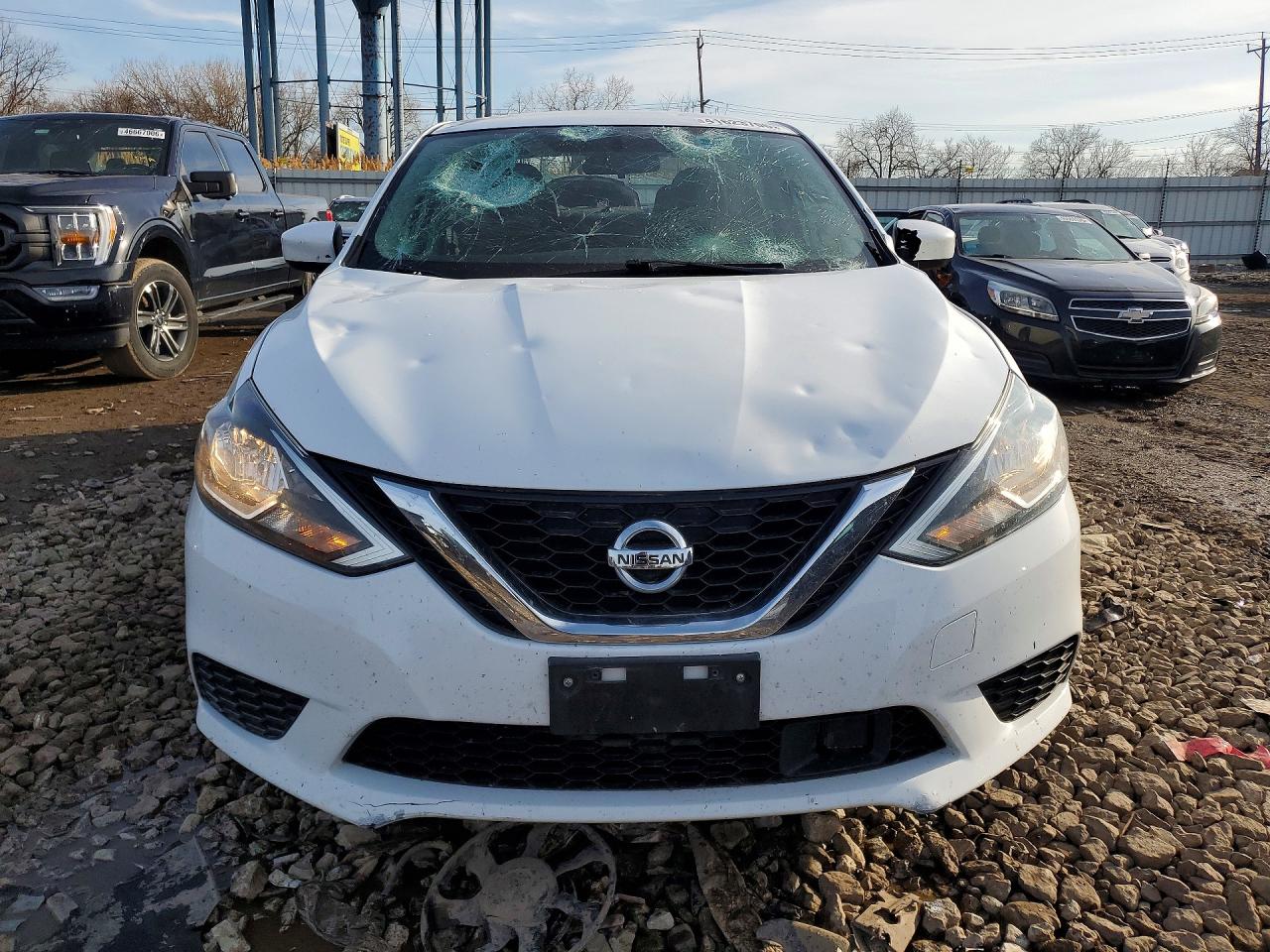 2018 NISSAN SENTRA SV photo 5