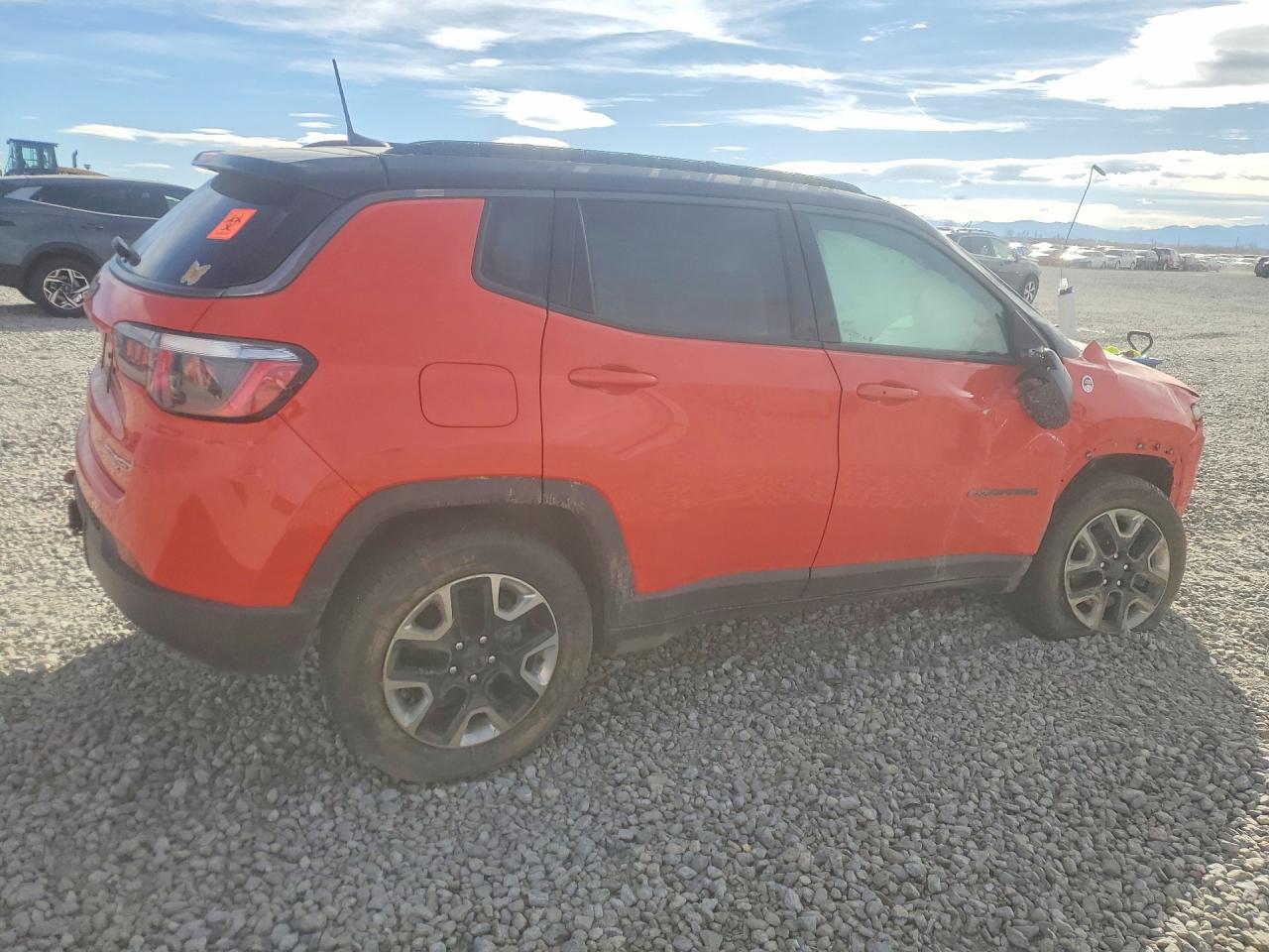 2017 JEEP COMPASS TRAILHAWK photo 5