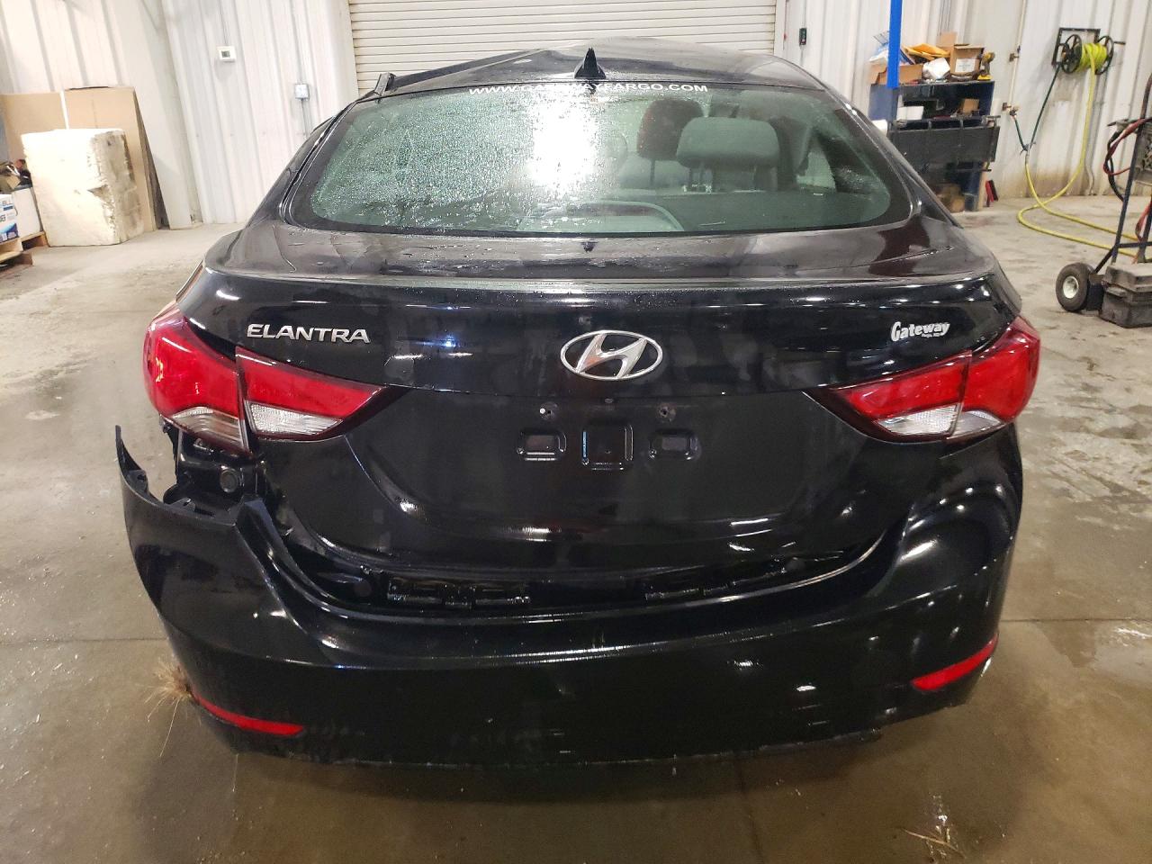2014 HYUNDAI ELANTRA SE photo 6