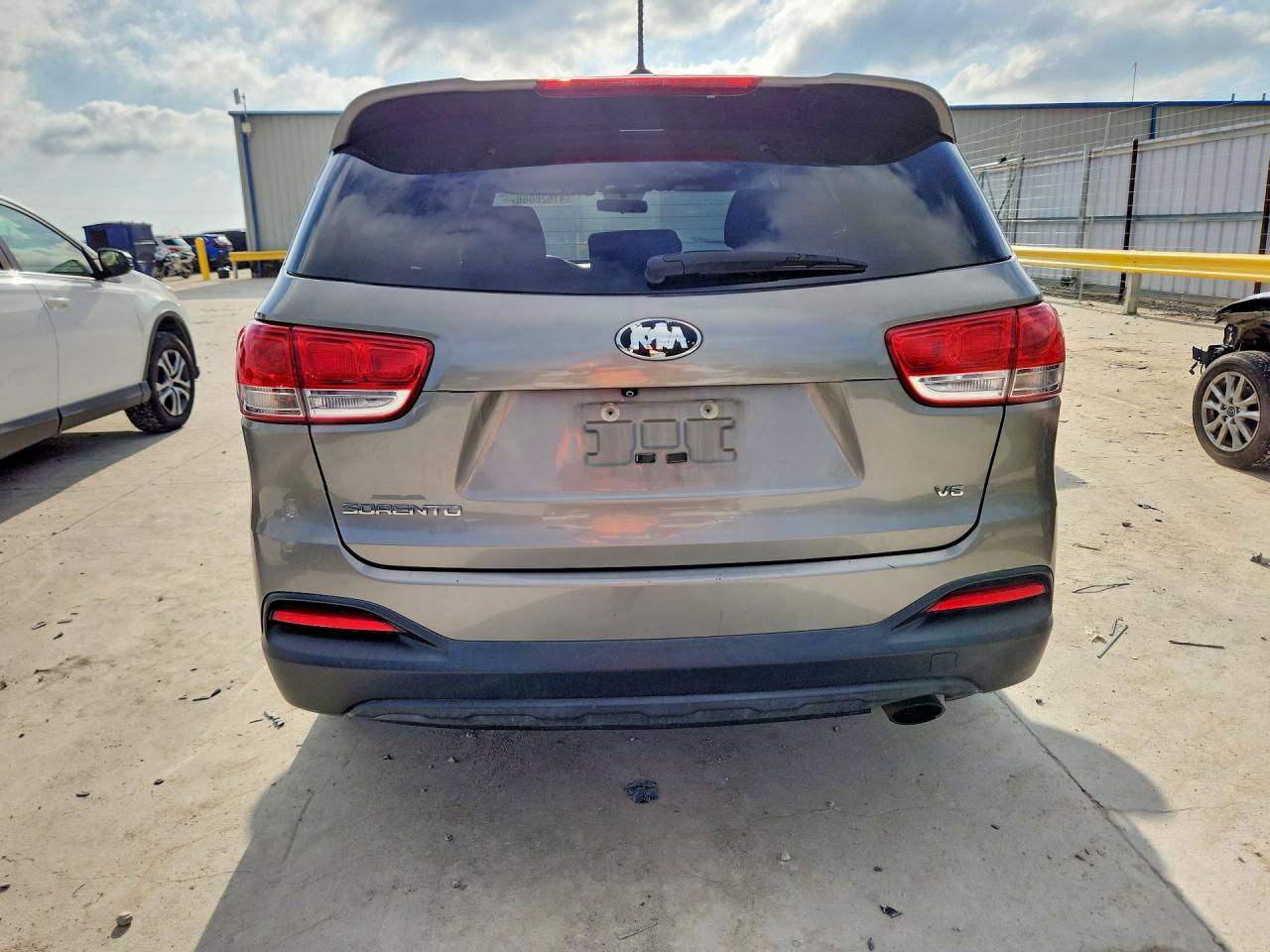 2017 KIA SORENTO LX V6 photo 11