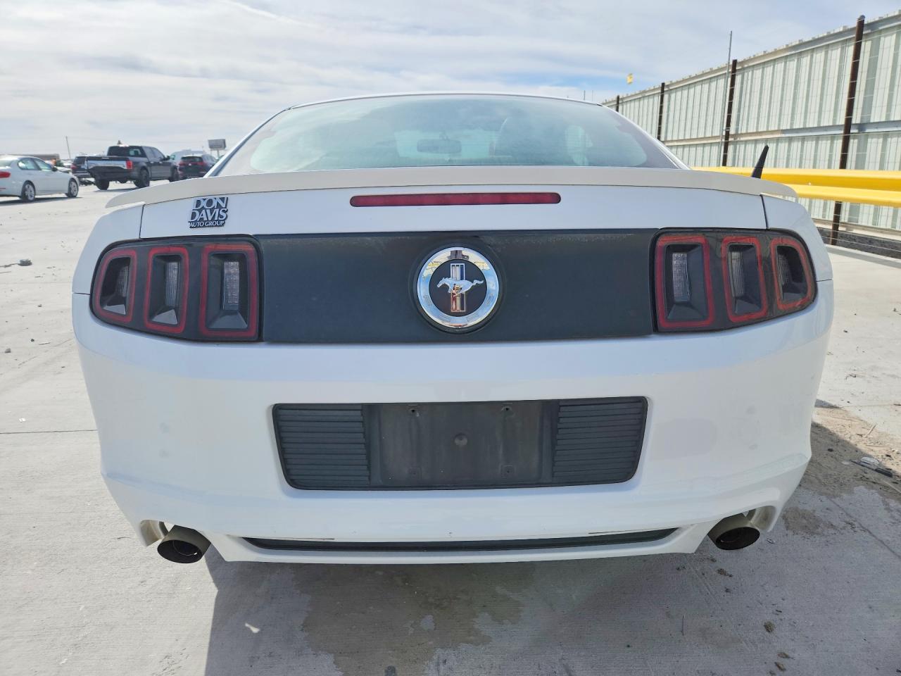 2014 FORD MUSTANG photo 11