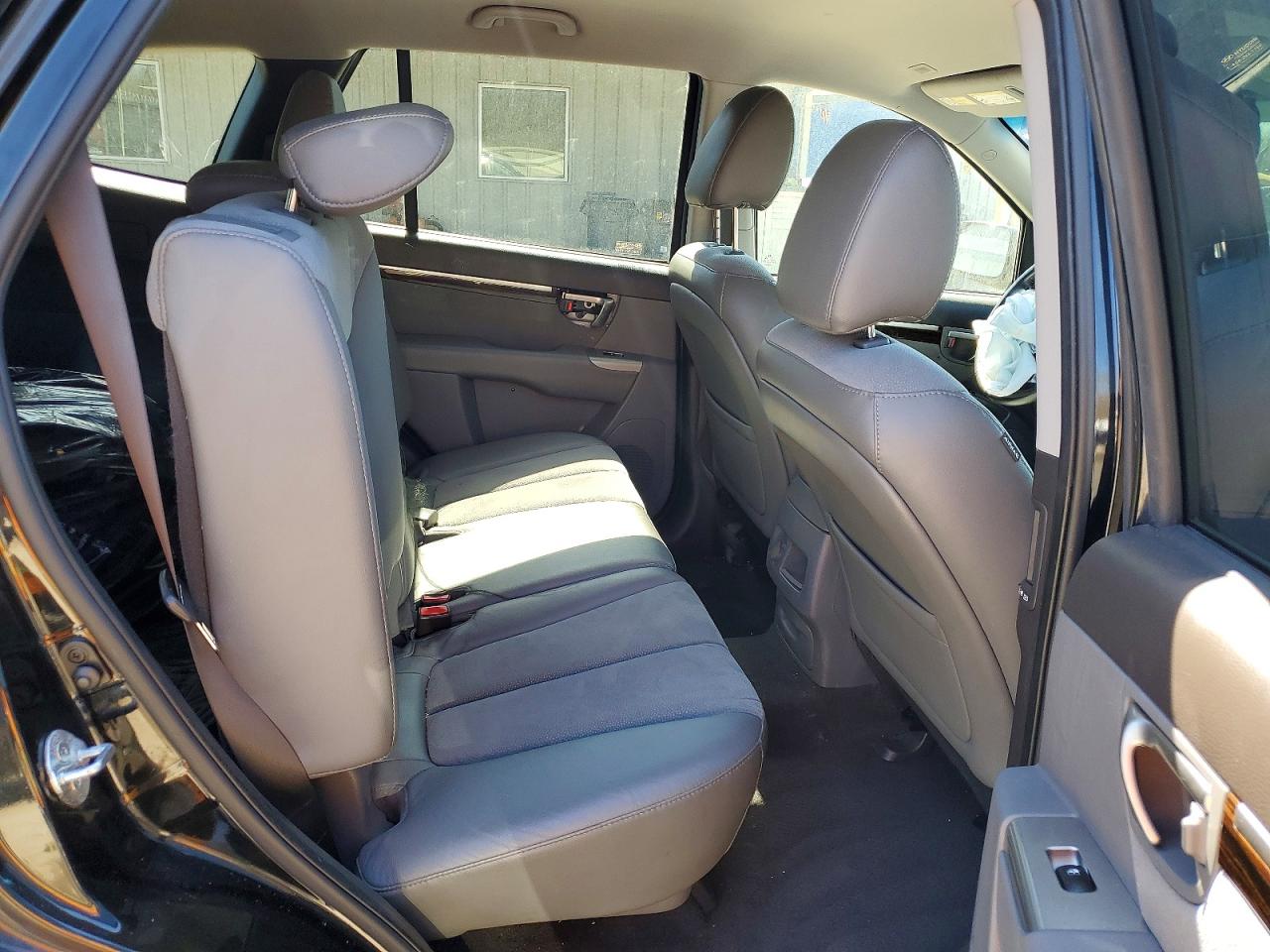2011 HYUNDAI SANTA FE SE photo 21