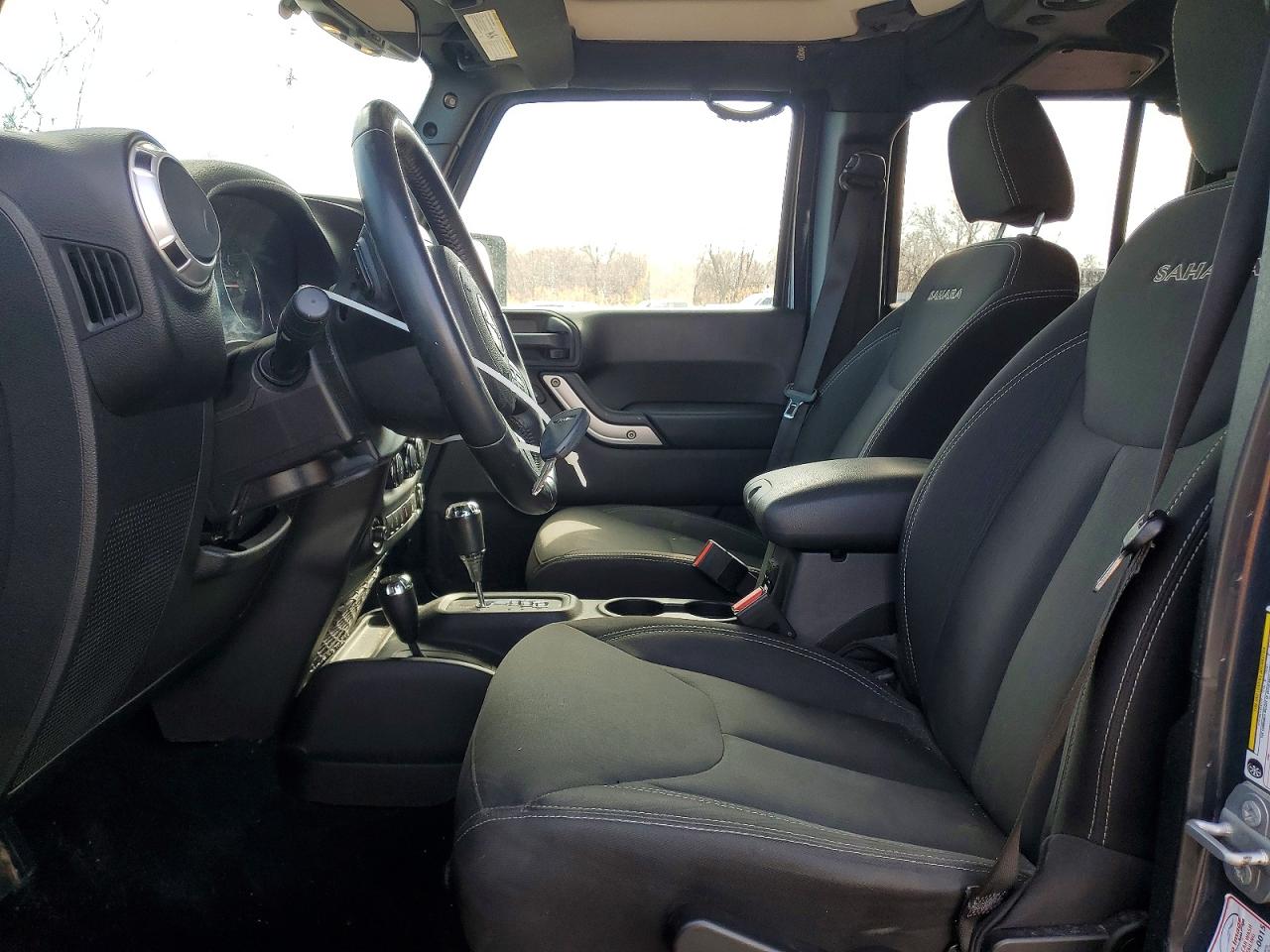 2016 JEEP WRANGLER UNLIMITED SAHARA photo 7