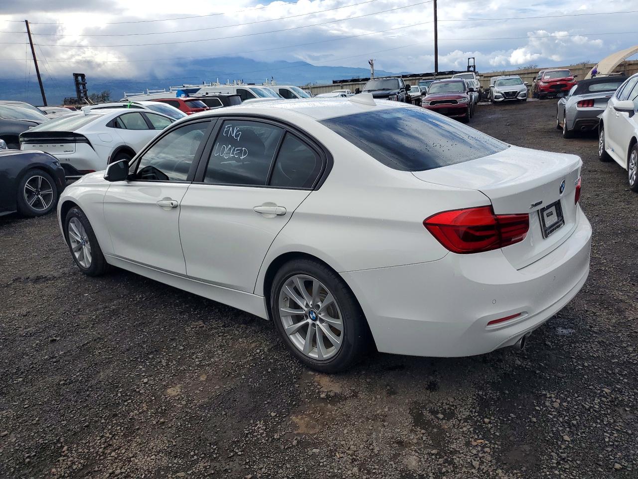 2017 BMW 320 I photo 3