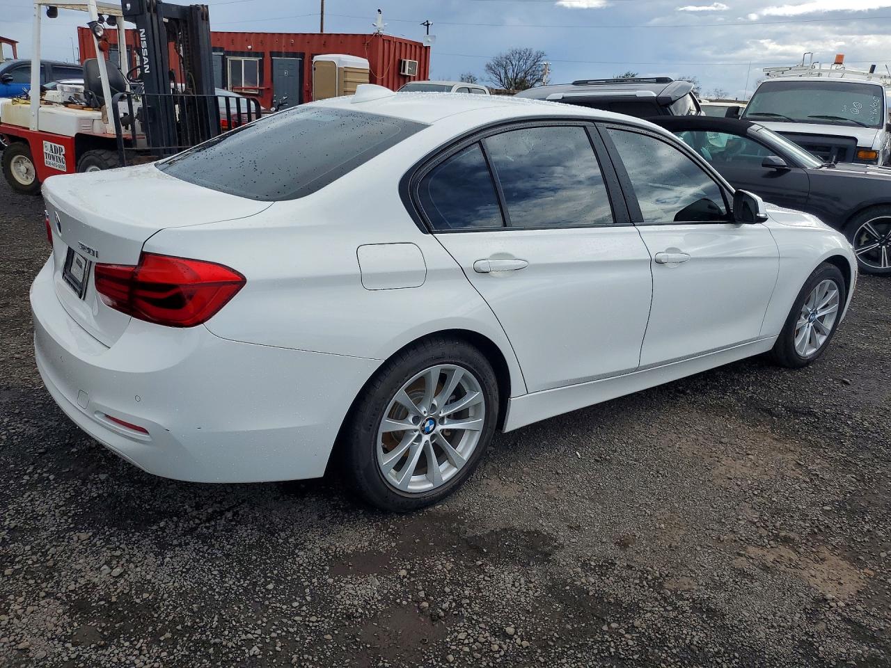 2017 BMW 320 I photo 5