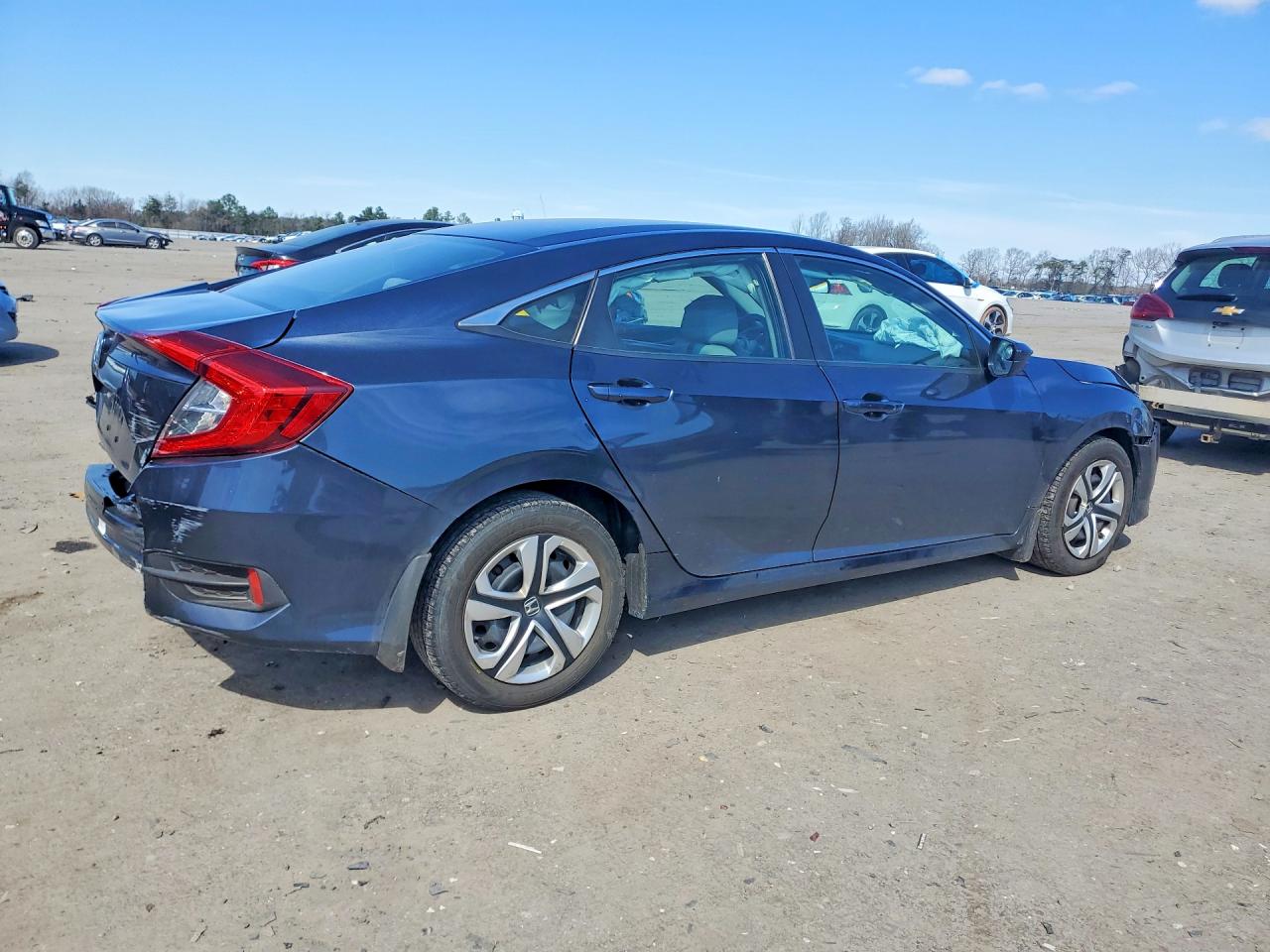 2016 HONDA CIVIC LX photo 5
