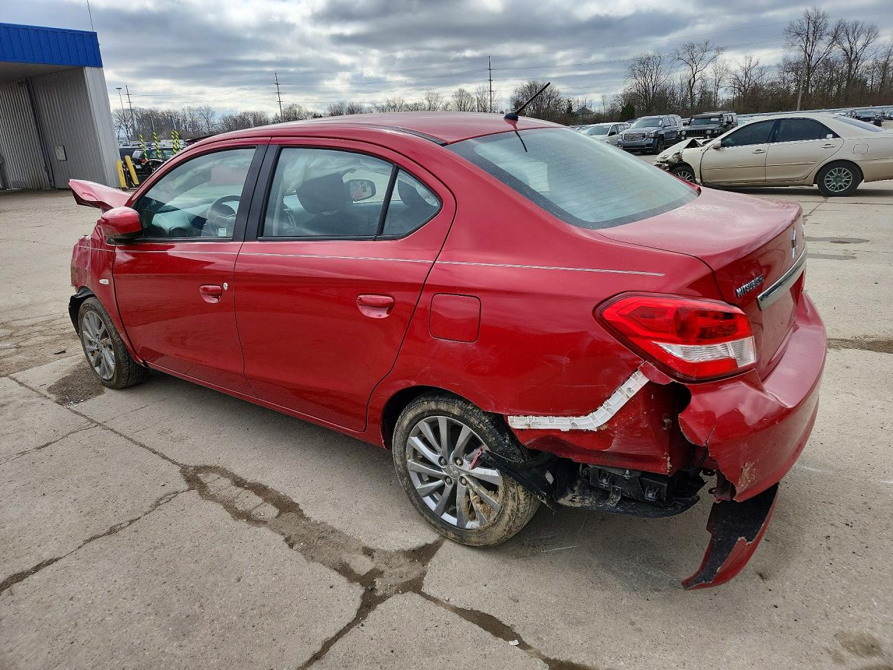 2018 MITSUBISHI MIRAGE G4 ES photo 2