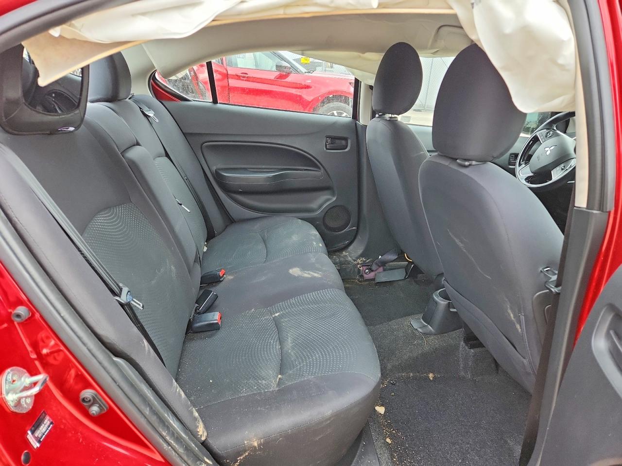 2018 MITSUBISHI MIRAGE G4 ES photo 10