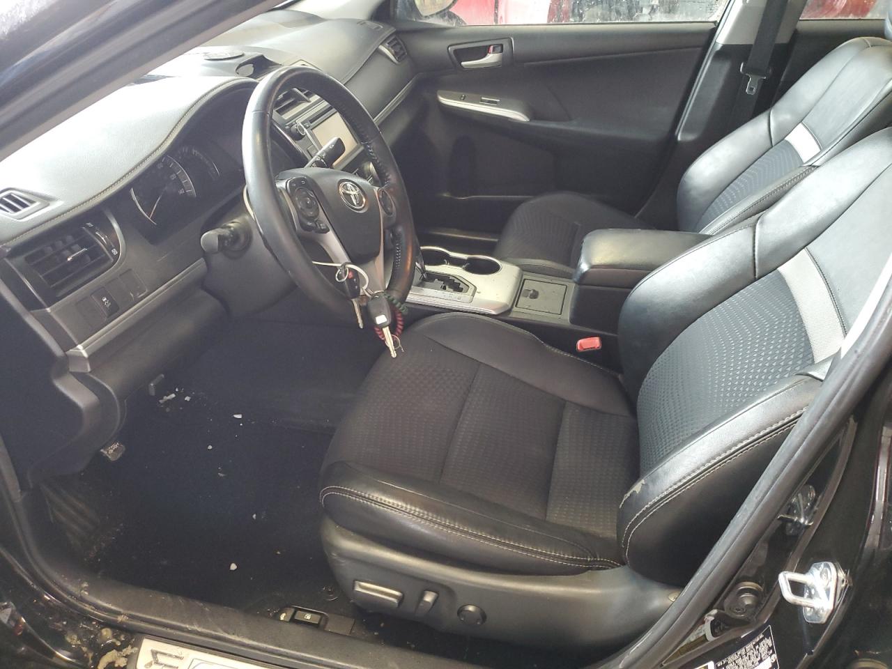 2012 TOYOTA CAMRY BASE photo 13