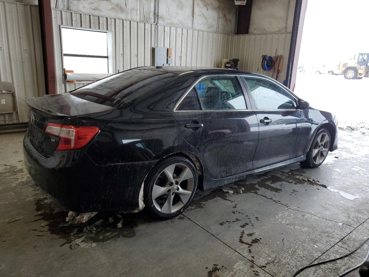 2012 TOYOTA CAMRY BASE photo 5