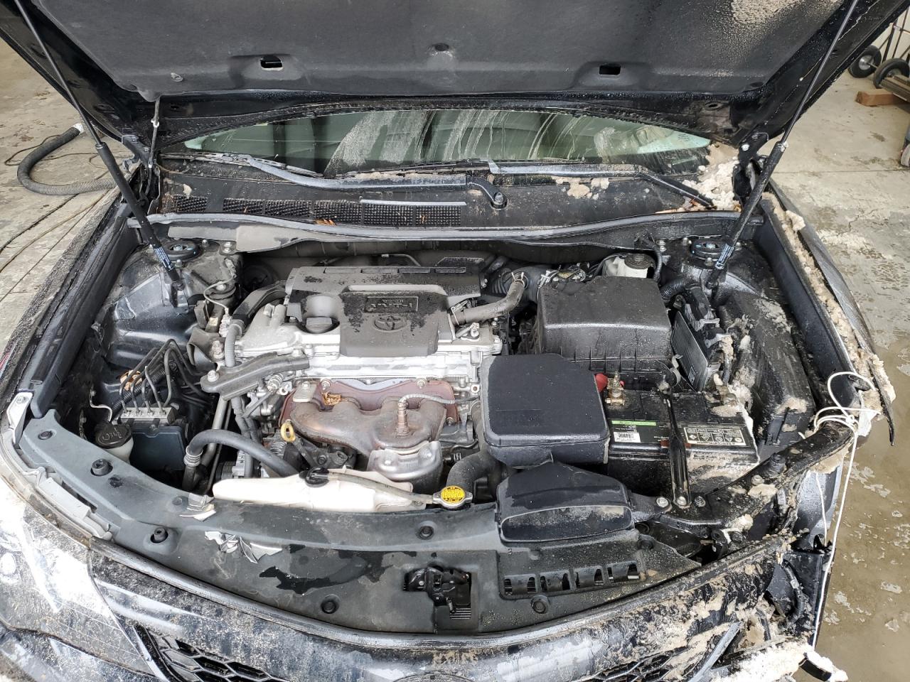 2012 TOYOTA CAMRY BASE photo 21