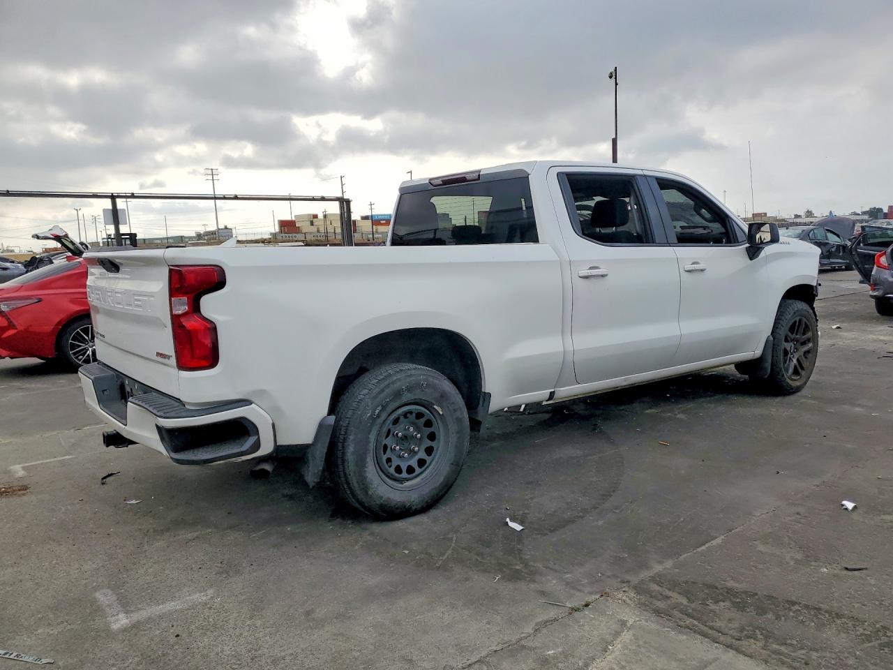 2019 CHEVROLET SILVERADO C1500 RST photo 3