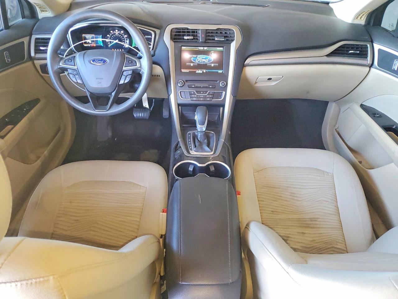2016 FORD FUSION SE photo 22