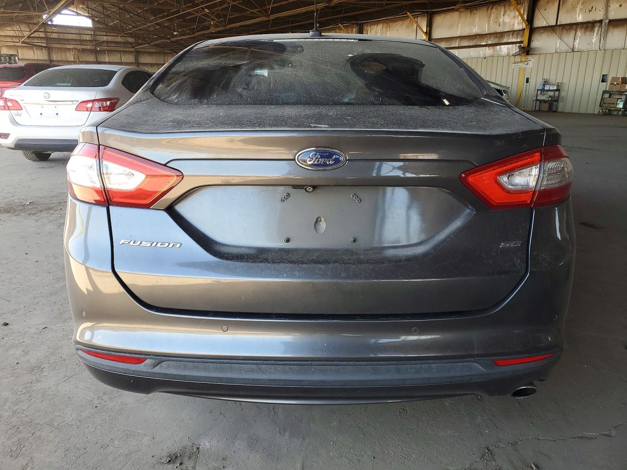 2016 FORD FUSION SE photo 16