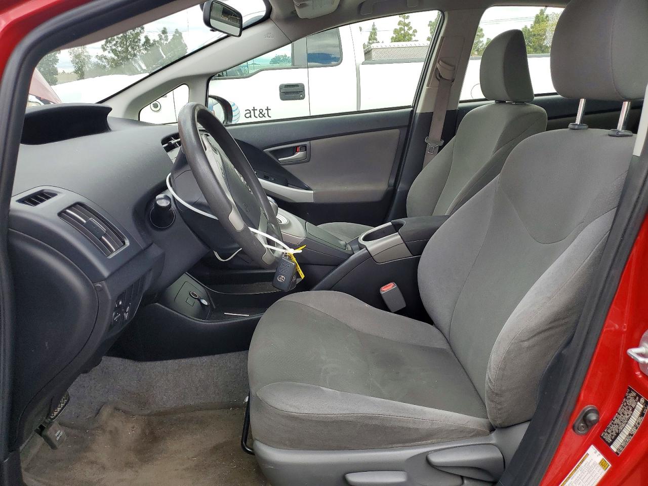 2014 TOYOTA PRIUS TWO photo 7