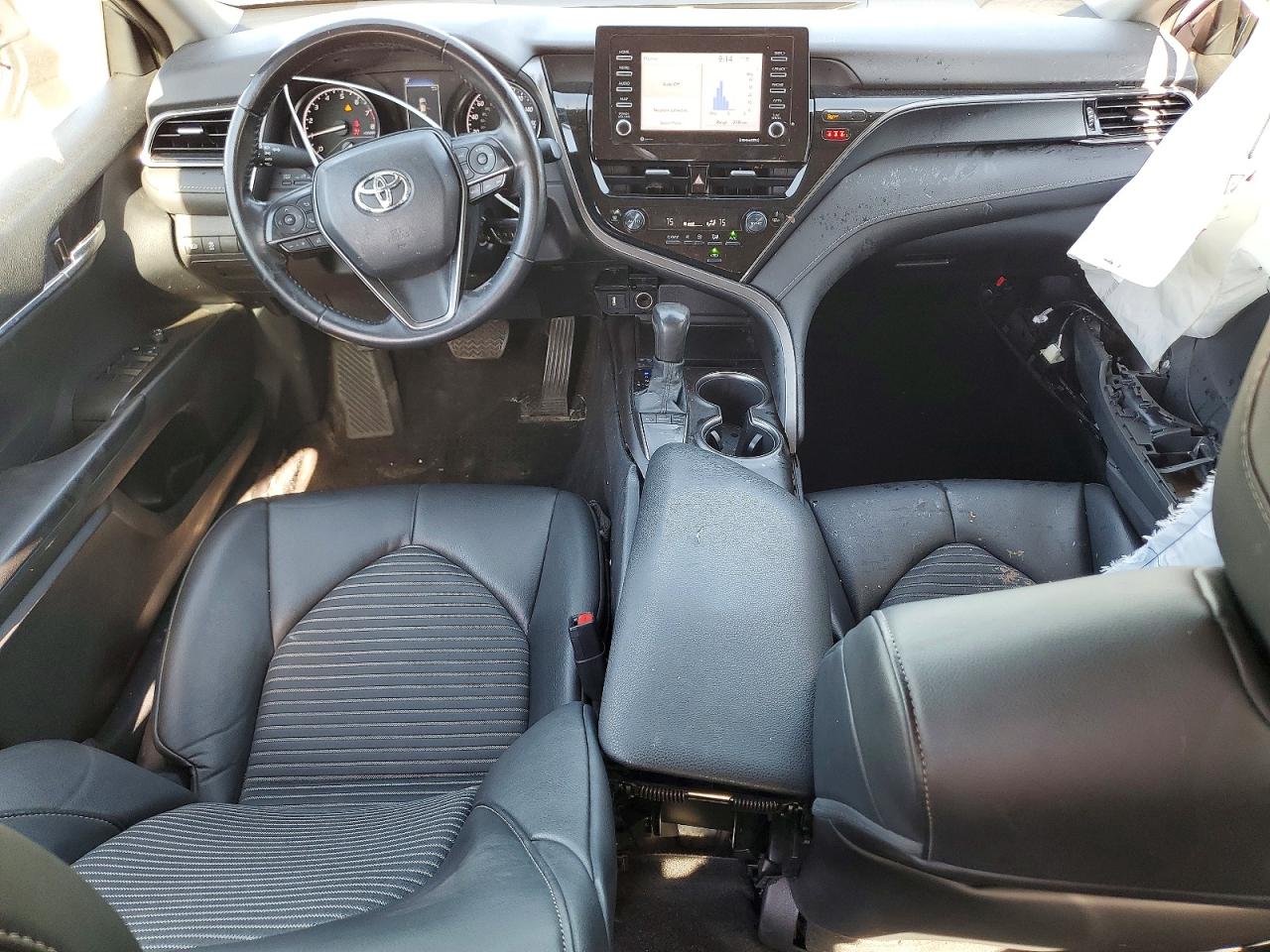 2022 TOYOTA CAMRY SE photo 15