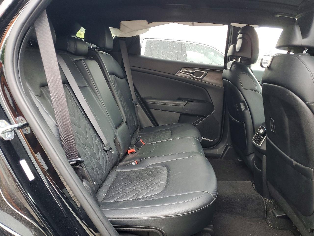 2023 KIA SPORTAGE X LINE photo 11
