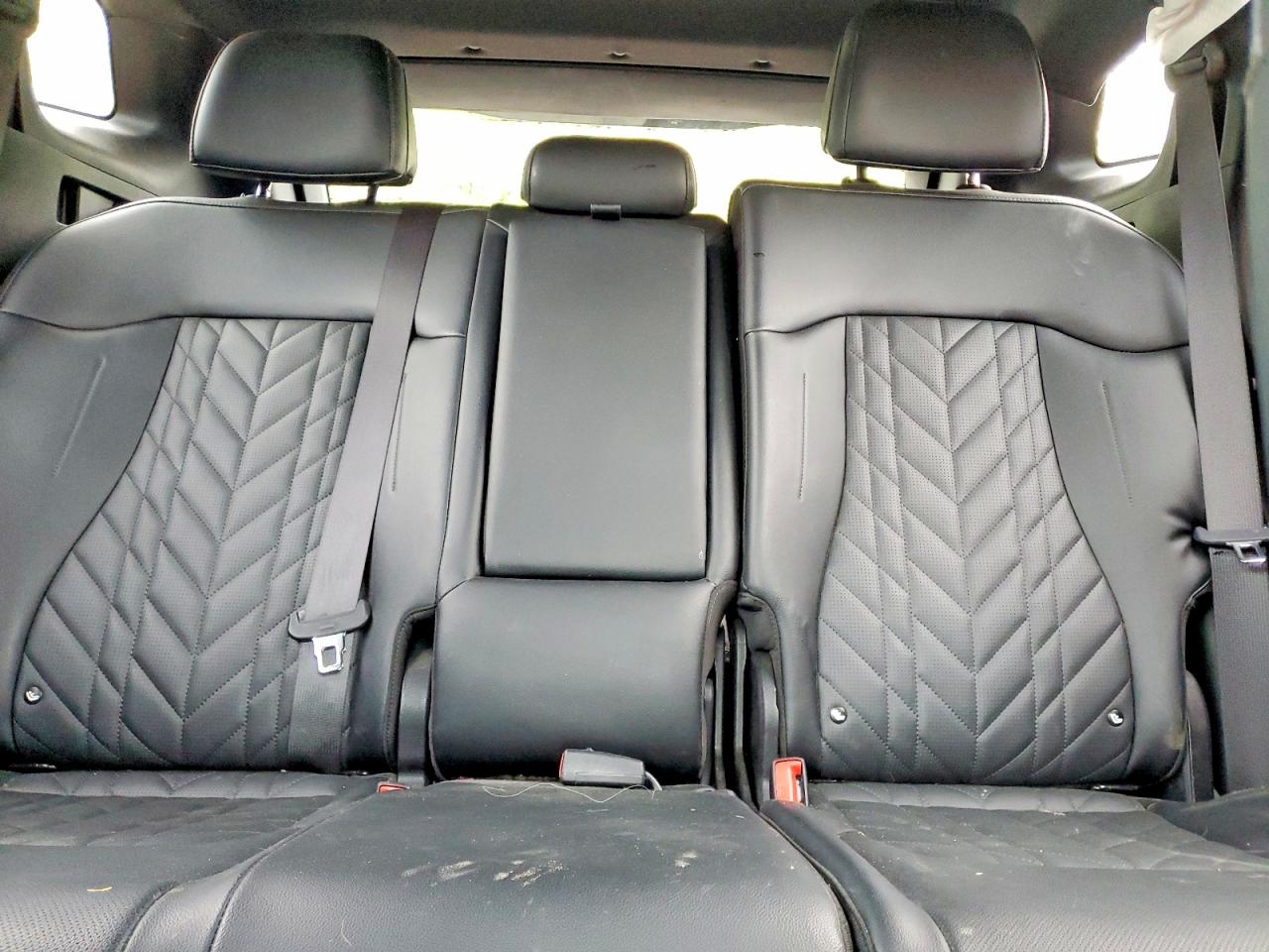 2023 KIA SPORTAGE X LINE photo 10
