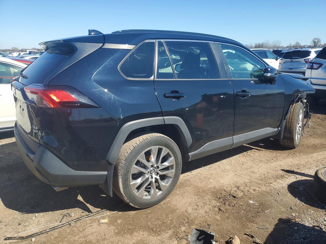 2019 TOYOTA RAV4 XLE PREMIUM photo 5