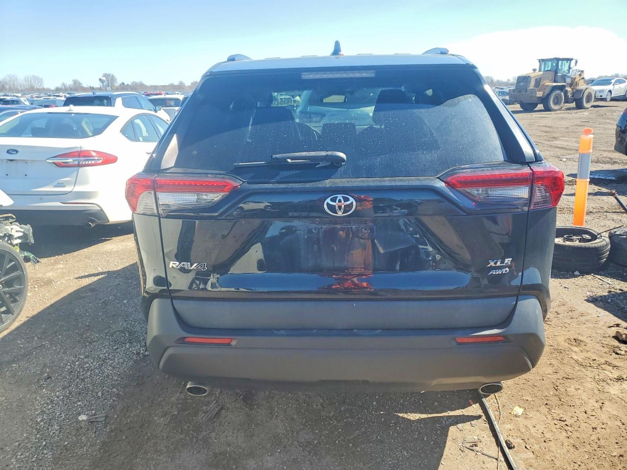 2019 TOYOTA RAV4 XLE PREMIUM photo 11