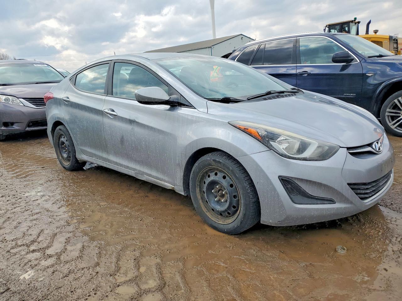 2016 HYUNDAI ELANTRA SE photo 4